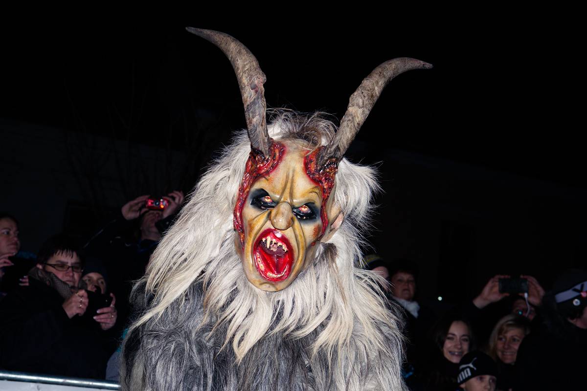Krampus Show Kaplice: Koncert Mňágy a Žďorp a přehlídka úchvatných masek