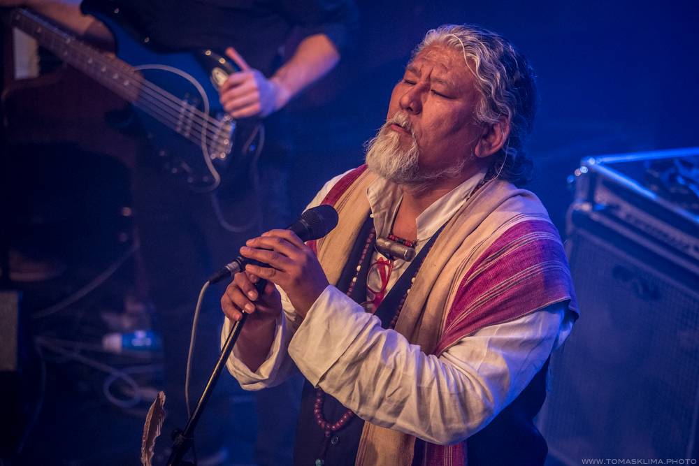 Zrní oslavili patnáctiny tibetským večerem v Akropoli