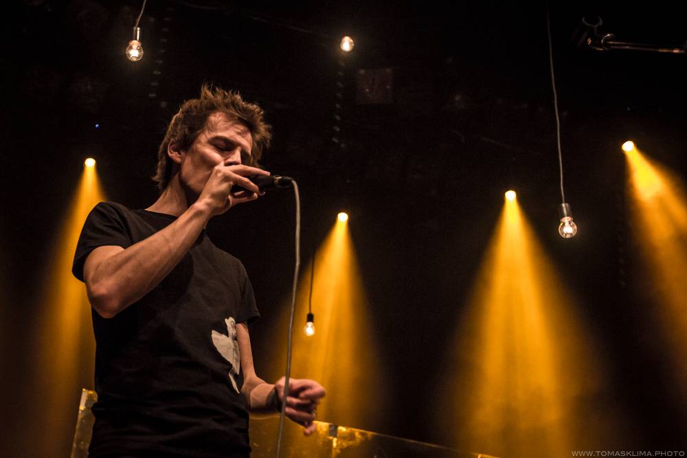 Zrní oslavili patnáctiny tibetským večerem v Akropoli