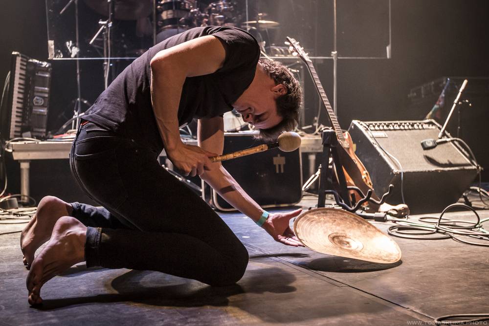 Zrní oslavili patnáctiny tibetským večerem v Akropoli