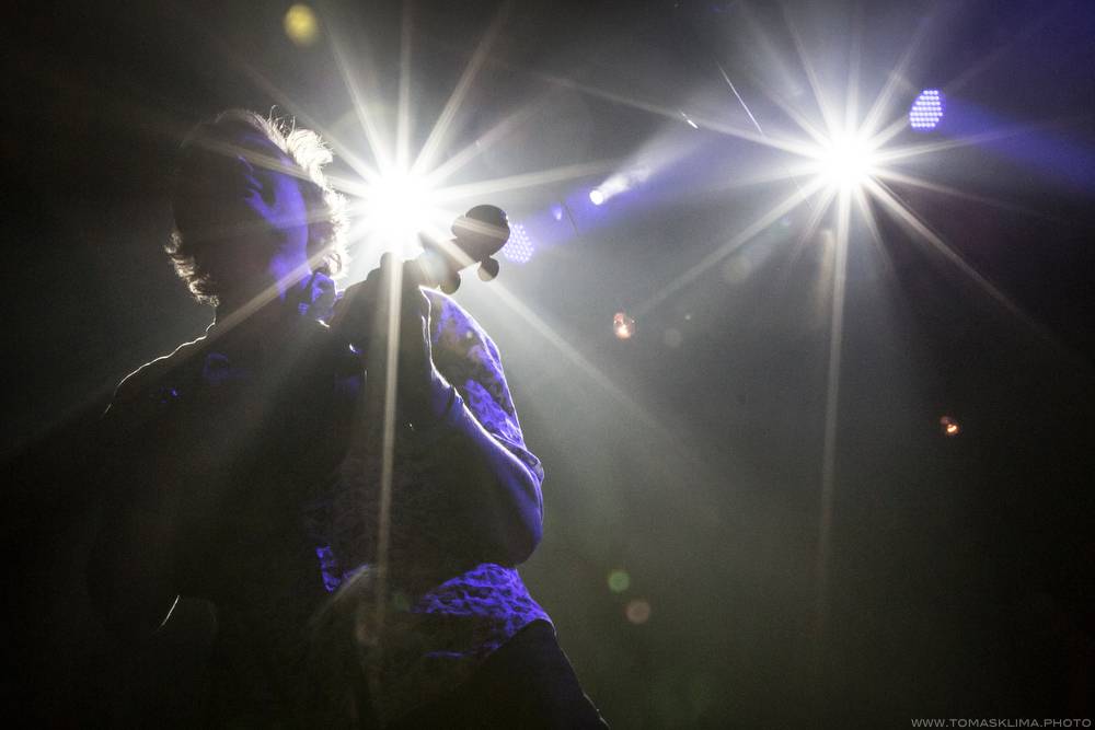 Zrní oslavili patnáctiny tibetským večerem v Akropoli