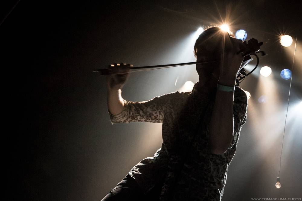 Zrní oslavili patnáctiny tibetským večerem v Akropoli