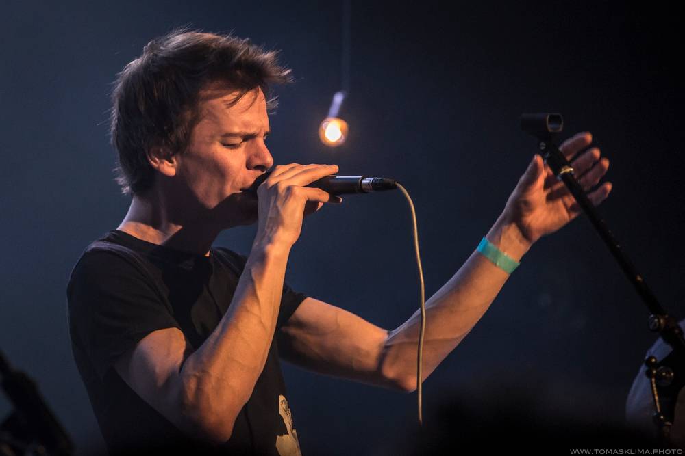 Zrní oslavili patnáctiny tibetským večerem v Akropoli