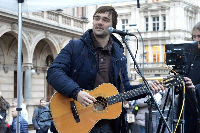 Benefiční koncert na Náměstí Václava Havla: Kryštof, Tomáš Klus, Ben Cristovao, Lenny a další hvězdy