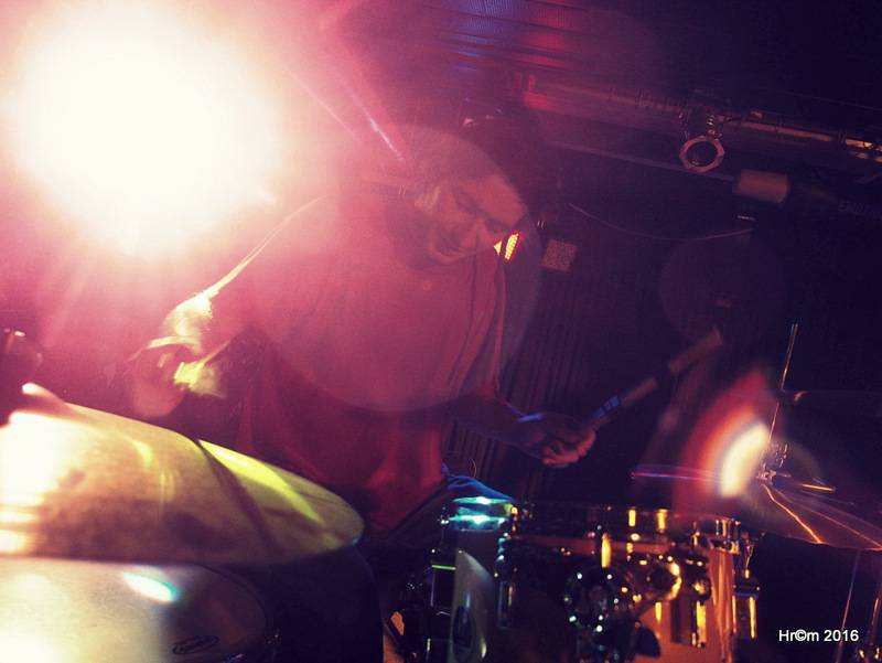 Vypsaná Fixa naděluje: Márdi a Pítrs rozdávali na intru v Pardubicích hudební dárky