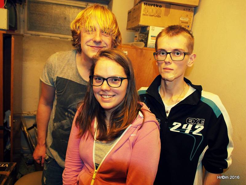 Vypsaná Fixa naděluje: Márdi a Pítrs rozdávali na intru v Pardubicích hudební dárky