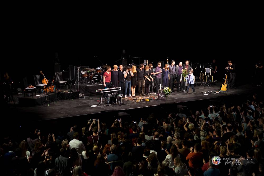 Aneta Langerová naplnila Forum Karlín svojí vlnou radosti  