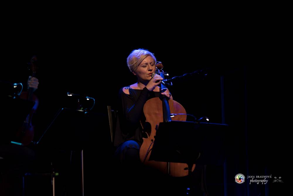 Aneta Langerová naplnila Forum Karlín svojí vlnou radosti  