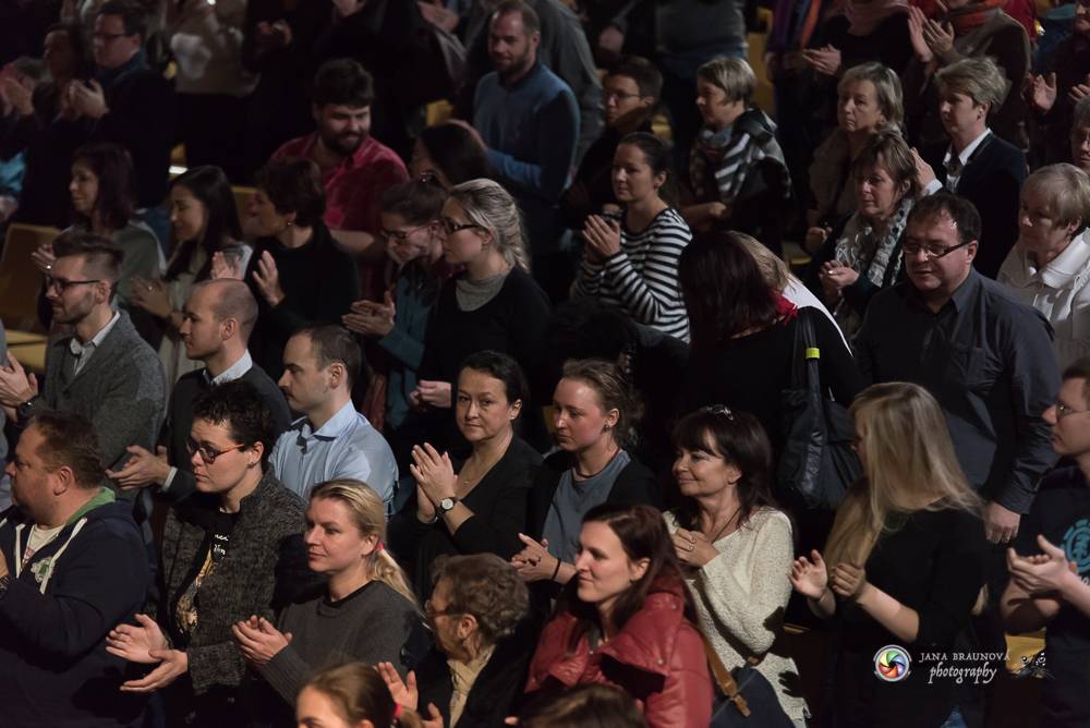 Aneta Langerová naplnila Forum Karlín svojí vlnou radosti  