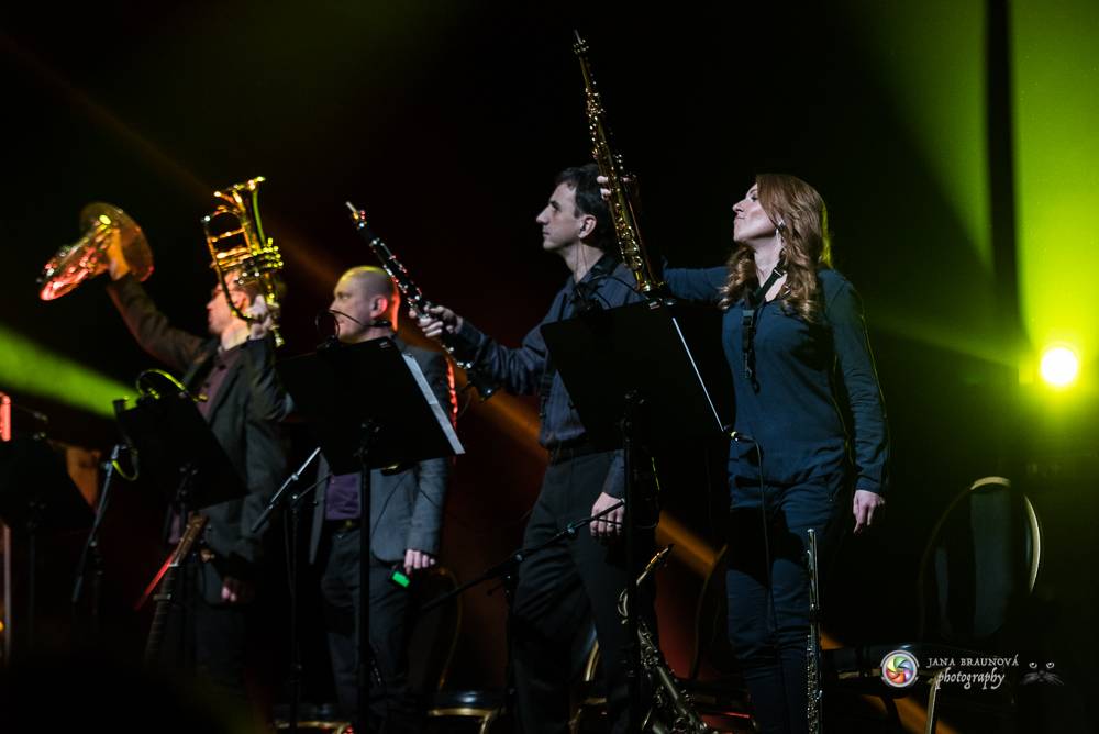 Aneta Langerová naplnila Forum Karlín svojí vlnou radosti  