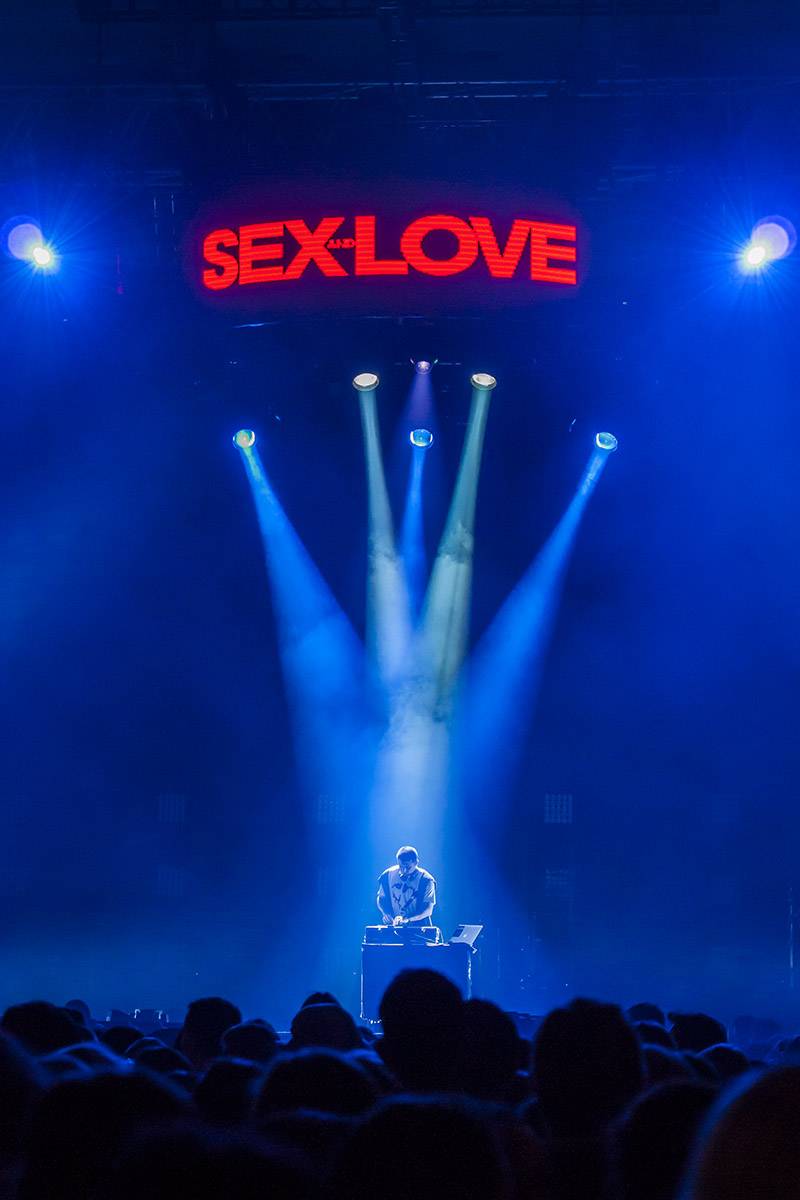 Enrique Iglesias poprvé v Praze: V Tipsport aréně si fanynky získal sexem i láskou