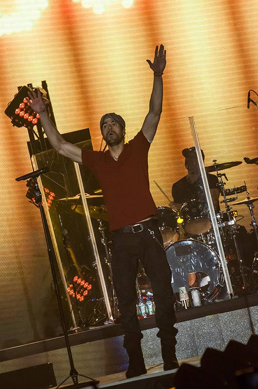 Enrique Iglesias poprvé v Praze: V Tipsport aréně si fanynky získal sexem i láskou