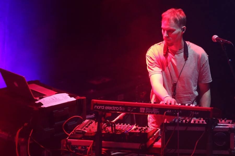 Chinaski odehráli v Brně poslední koncert před pauzou, došlo i na novinku Tamaryšek