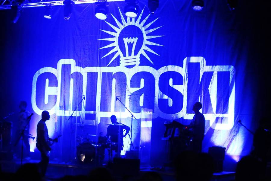 Chinaski odehráli v Brně poslední koncert před pauzou, došlo i na novinku Tamaryšek