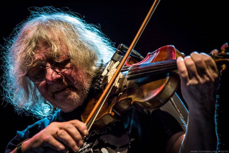 Michal Prokop si do Fora Karlín přizval Karlovarský symfonický orchestr 