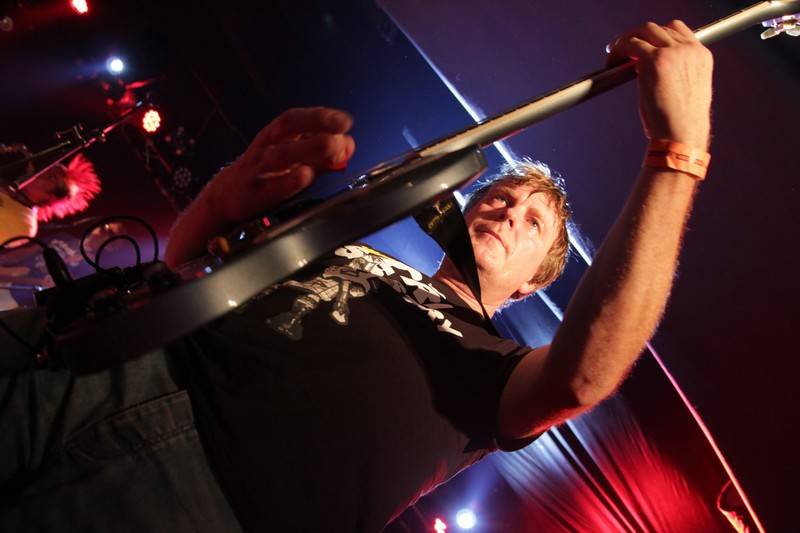 Tři sestry se na své předvánoční šňůře Prahou zastavili i ve Futuru