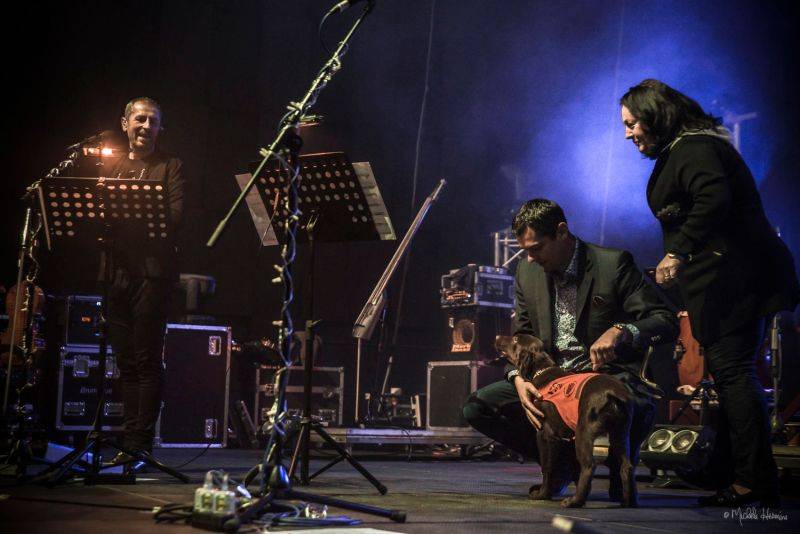 Čechomor odehrál vánoční koncert ve Foru Karlín, došlo i na křest vinylu Proměny