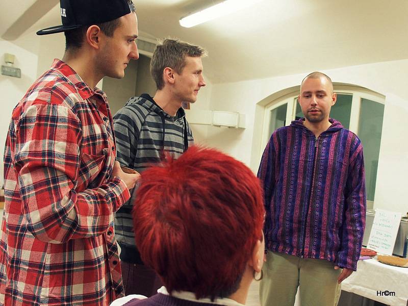 Lukáš Vincour z Pipes and Pints pokřtil svou Cestu. Kniha má lidem předávat mír a lásku