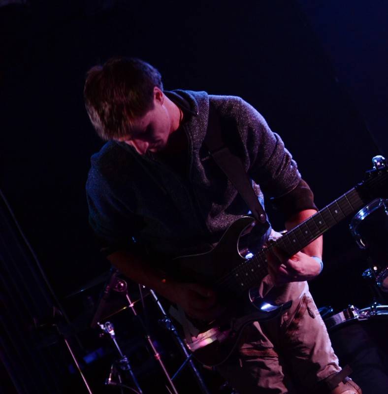 Crazy Town svým nu-metalem rozvášnili Rock Café, došlo i na hit Butterfly