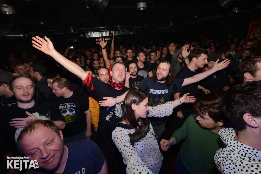 Slobodná Európa slavila v Rock Café 25 let alba Pakáreň