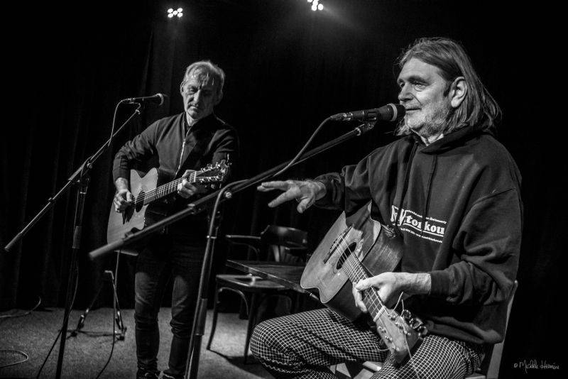 Kníže pornofolku Záviš přivítal na svém koncertě Františka Černého z Čechomoru