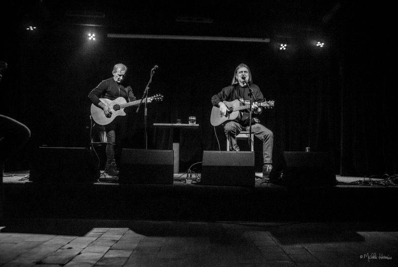 Kníže pornofolku Záviš přivítal na svém koncertě Františka Černého z Čechomoru