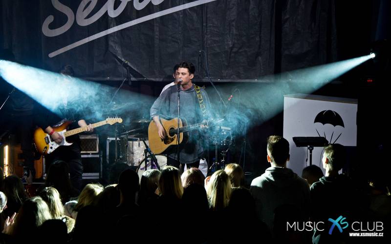 Sebastian v Chomutově: Hvězdy, konfety a autogramiáda