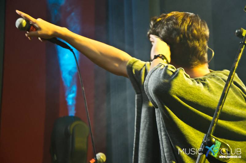 Sebastian v Chomutově: Hvězdy, konfety a autogramiáda