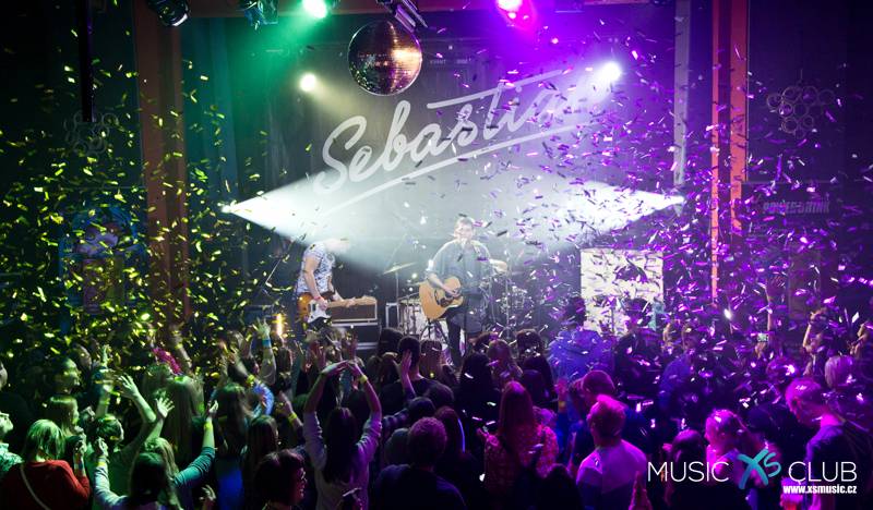 Sebastian v Chomutově: Hvězdy, konfety a autogramiáda