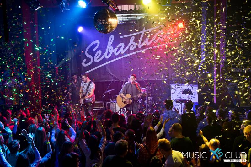 Sebastian v Chomutově: Hvězdy, konfety a autogramiáda