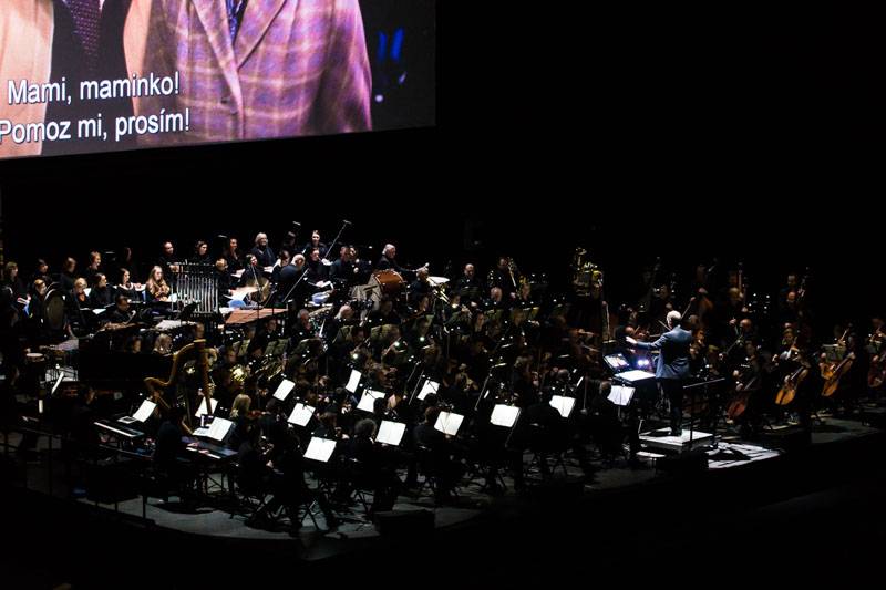 Harry Potter a Český národní symfonický orchestr vyčarovali v O2 areně fantastickou atmosféru