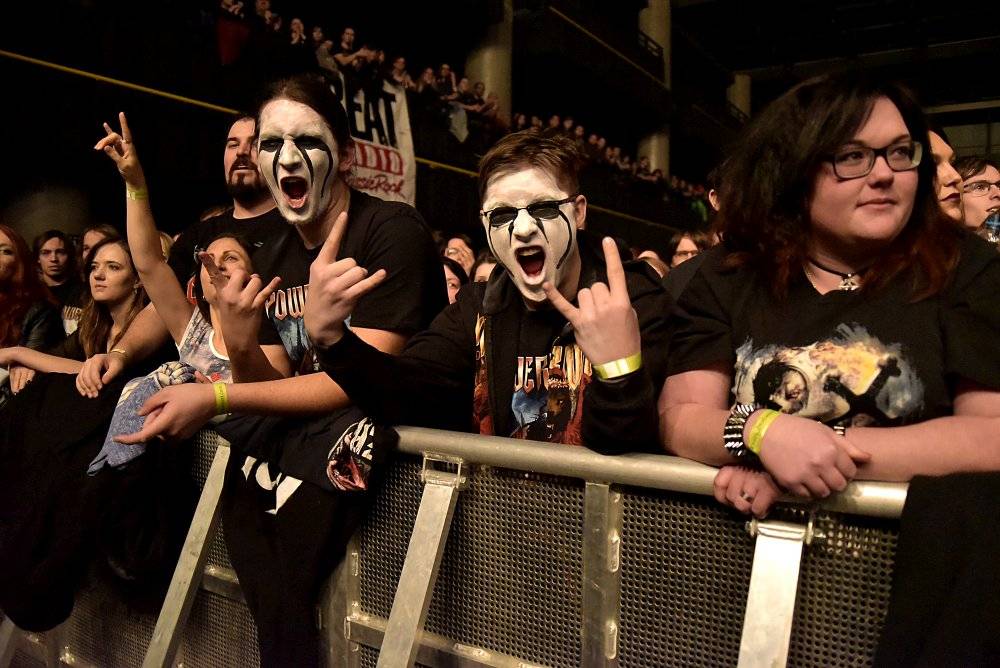 Metaloví Powerwolf, Epica a Beyond The Black zahráli v pražském Fóru Karlín