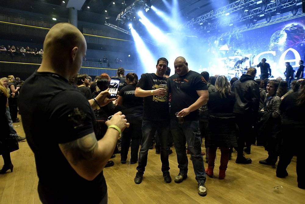 Metaloví Powerwolf, Epica a Beyond The Black zahráli v pražském Fóru Karlín