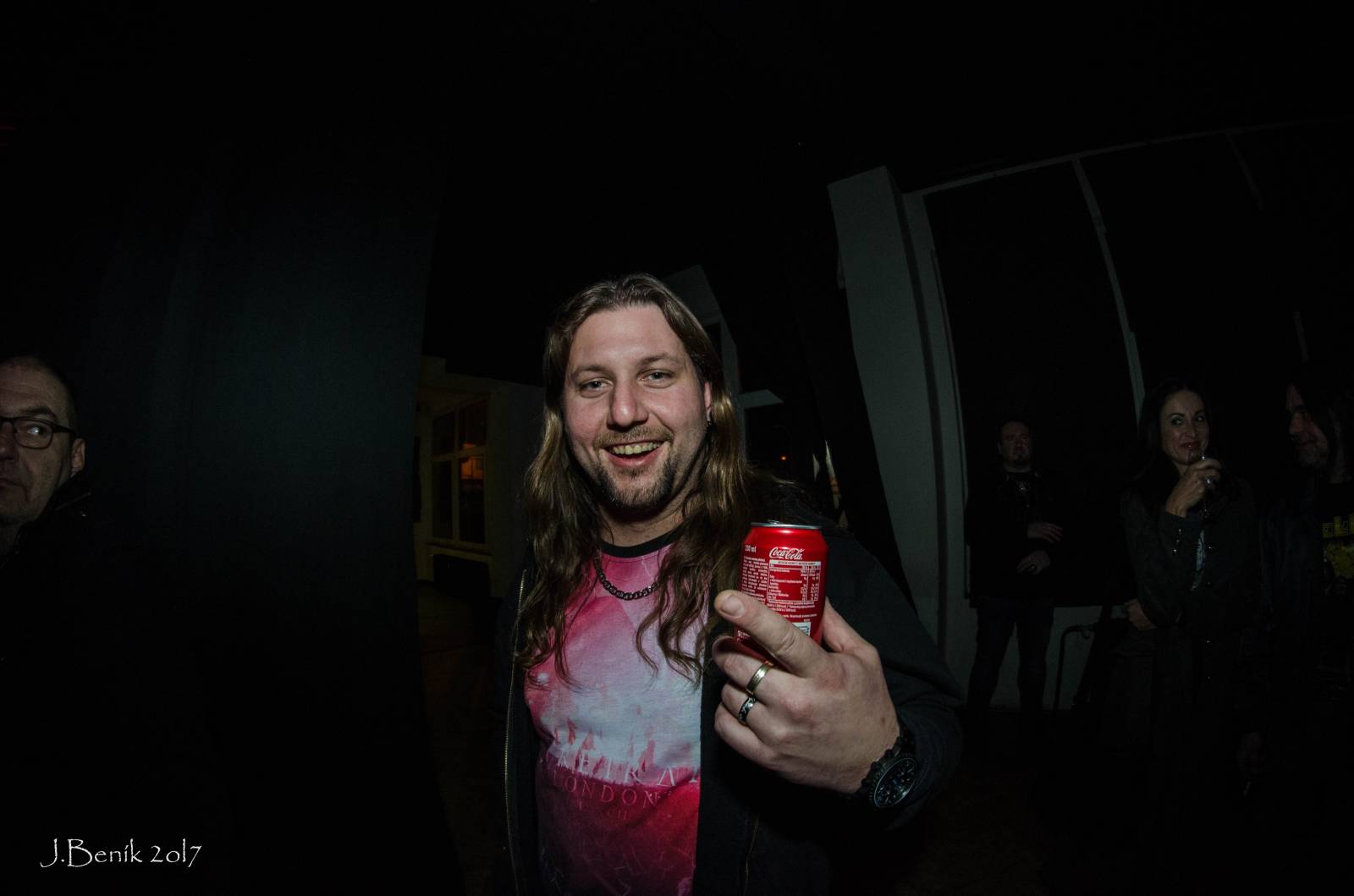 Traktor pokřtil v pražské Chmelnici svůj nejnovější pochmurný videoklip Letokruhy