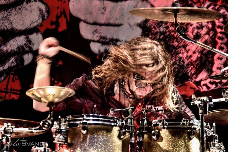 Démon za bicími Miloš Meier předvedl bubenický syndrom v Moravských Budějovicích