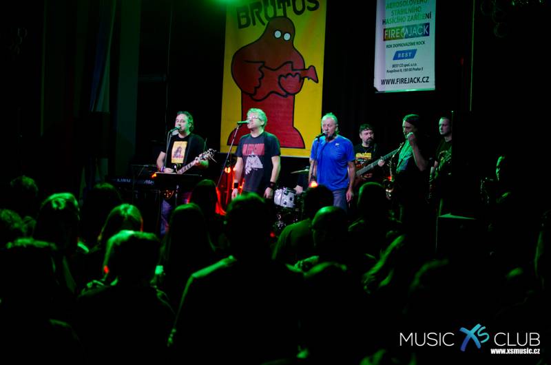 Brutus v Chomutově: Legenda bigbítu zaplnila Music XS club