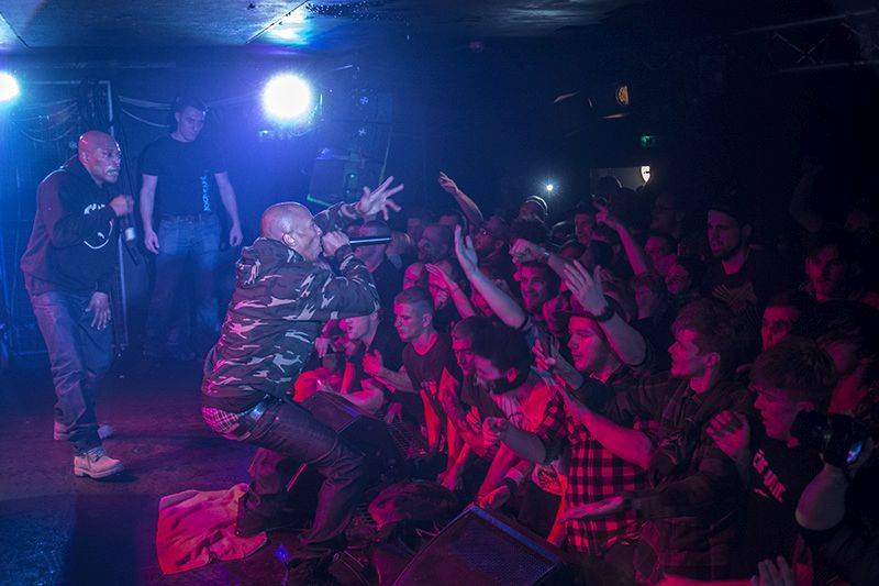 Onyx v Rock Café svlékali bundy: Prahu rozhoupal drsný rap z New Yorku