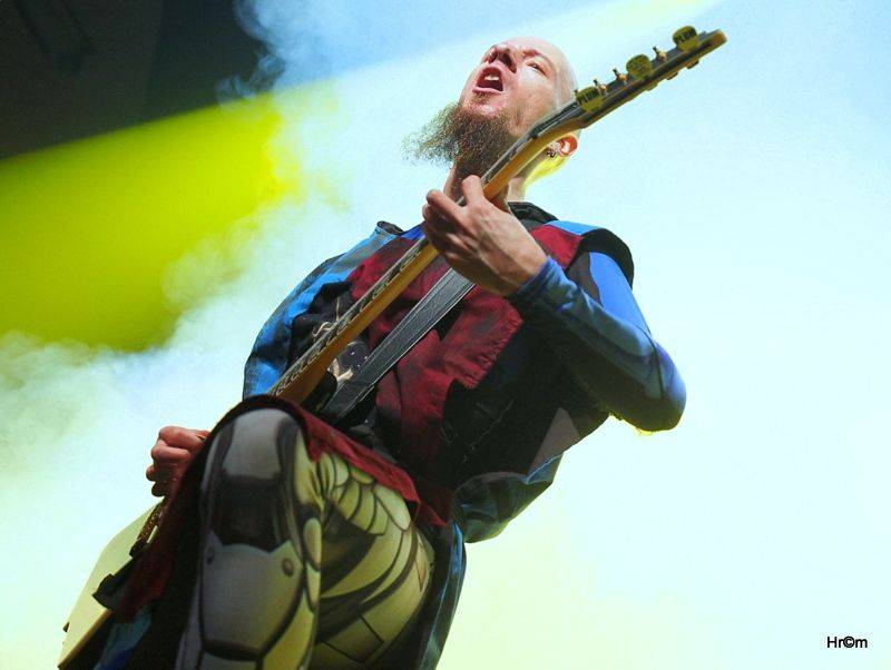 HammerFall ve Zlíně: Halu Euronics rozduněla metalová kladiva