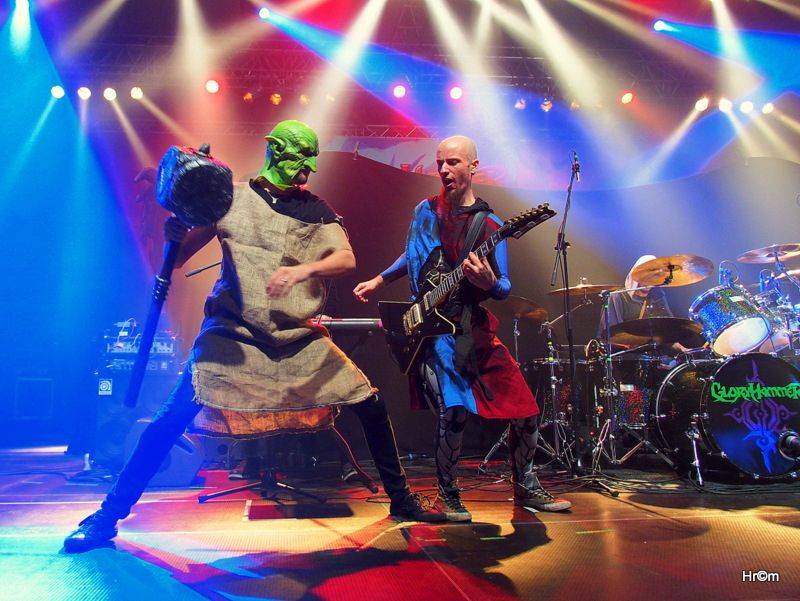 HammerFall ve Zlíně: Halu Euronics rozduněla metalová kladiva