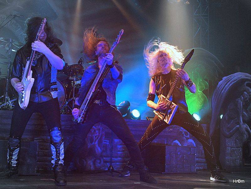 HammerFall ve Zlíně: Halu Euronics rozduněla metalová kladiva