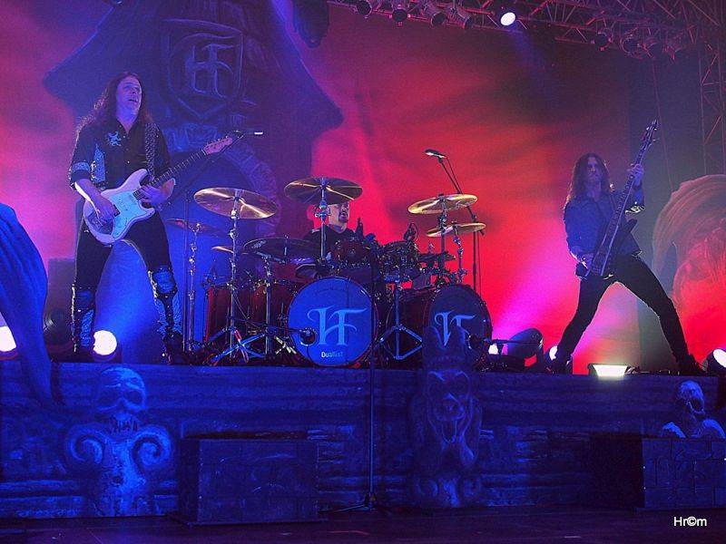 HammerFall ve Zlíně: Halu Euronics rozduněla metalová kladiva