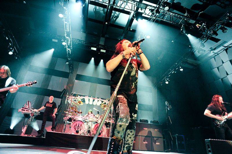 Dream Theater v Praze slavili 25 let alba Images And Words ohromující show