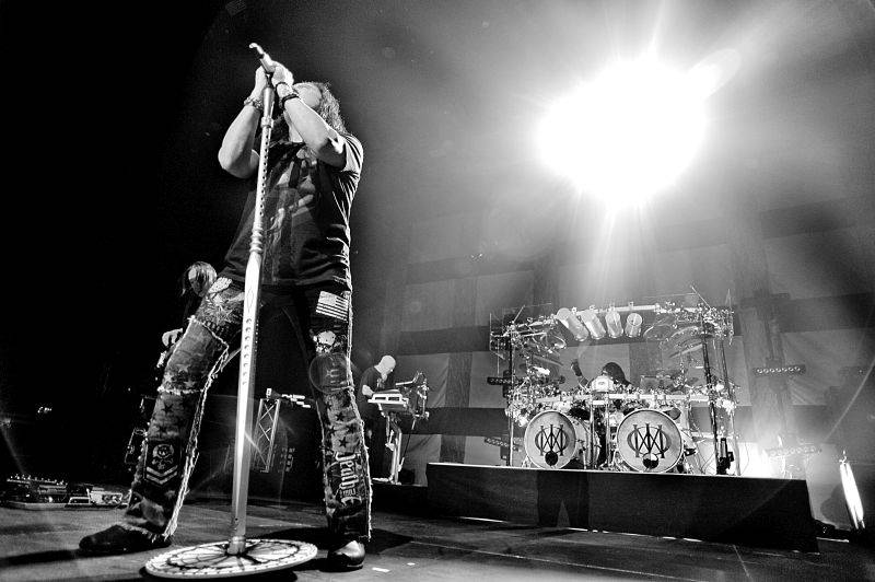 Dream Theater v Praze slavili 25 let alba Images And Words ohromující show