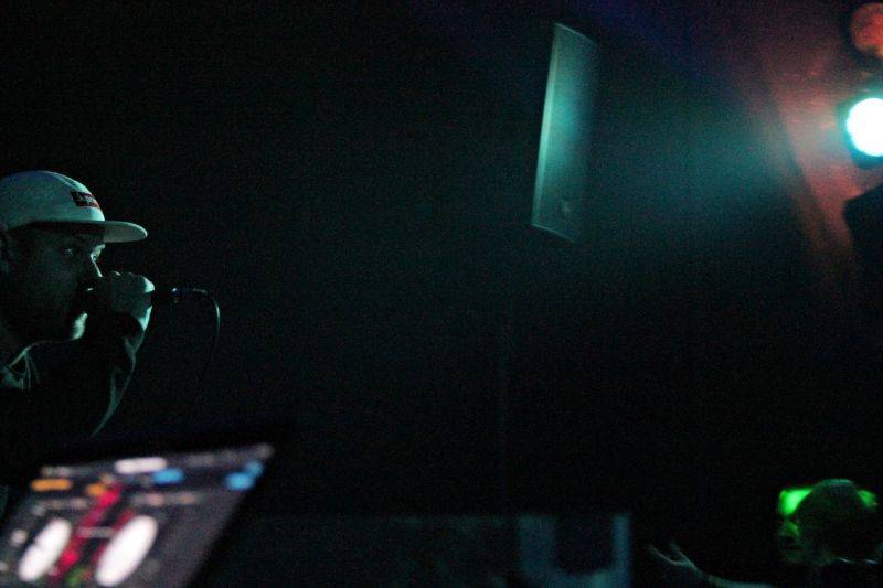 If přivezli do Plzně novou desku Stop Play