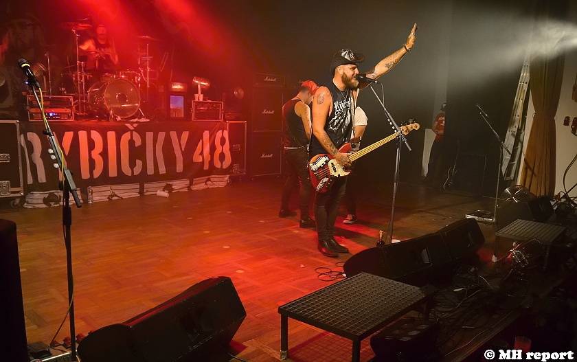 Rybičky 48 a Imodium vyprodali jako Správní chlapi plzeňskou Šeříkovku