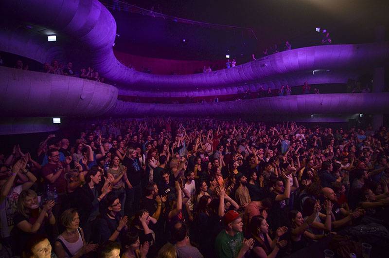 N.O.H.A. rozhoupala multižánrovým mixem i brněnské Sono centrum