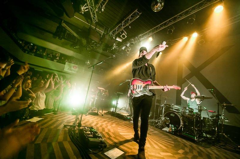 Kensington opět překonávají sami sebe, v Praze jim aplaudoval plný sál