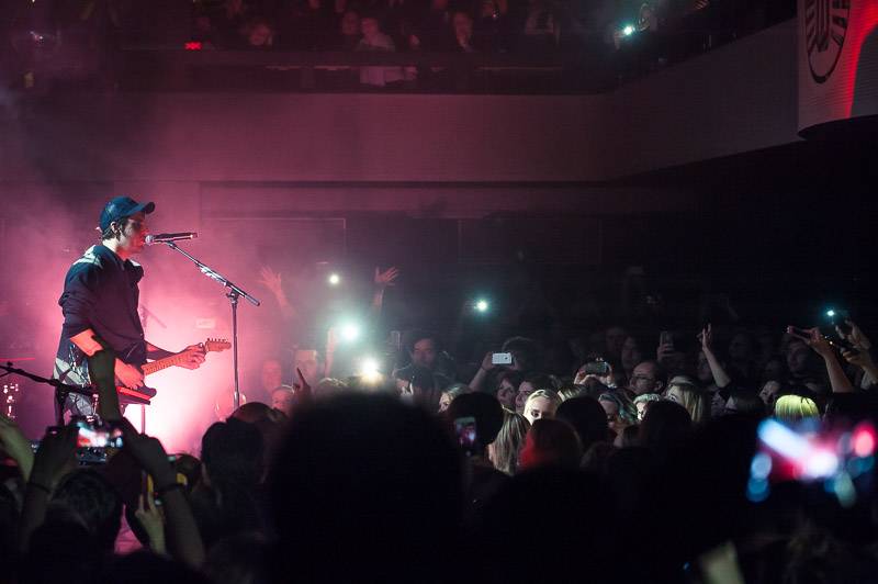 Kensington opět překonávají sami sebe, v Praze jim aplaudoval plný sál