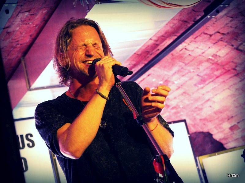 Tomáš Klus v Praze provedl svou první deskou Cesta do záhu(d)by