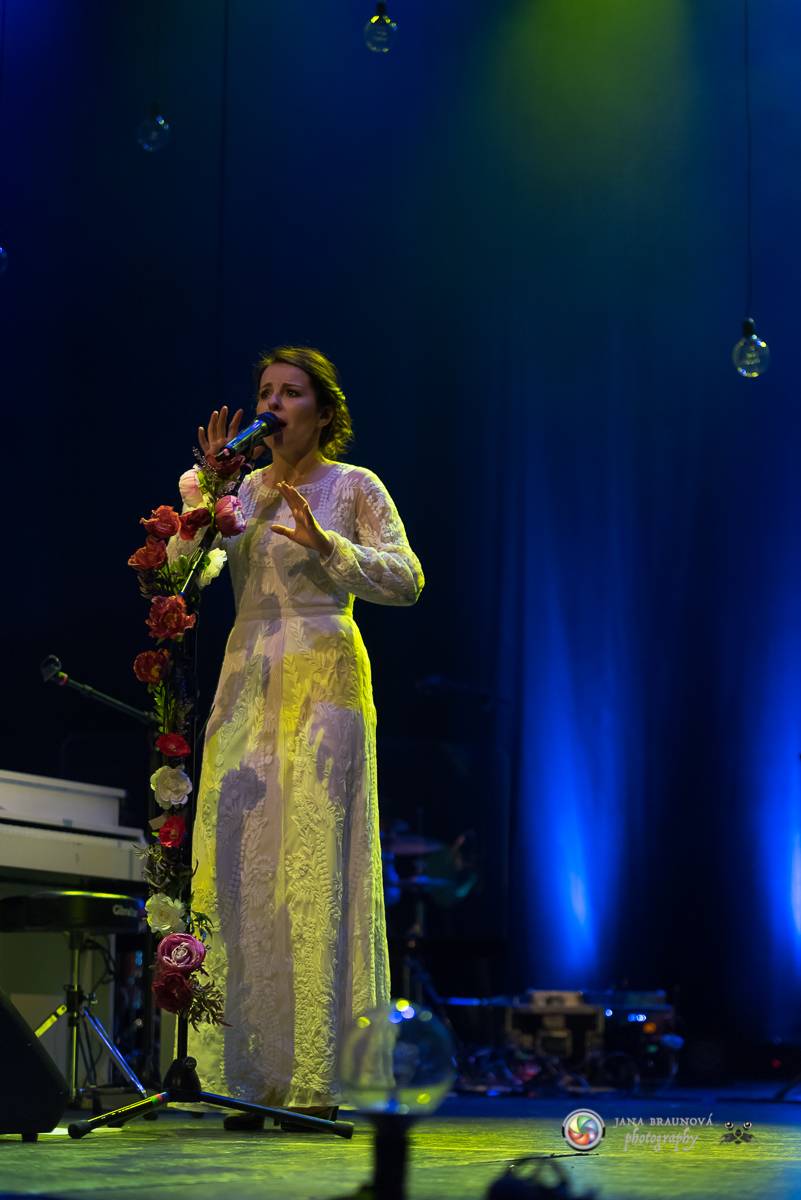 Katarína Knechtová zpívala pražské Hybernii: 